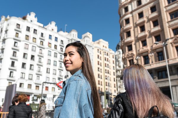 Sofia Robert : votre guide francophone pour Madrid
